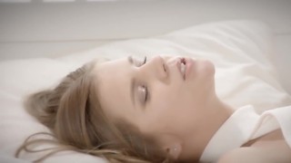 Guy controls to fuck the new gf in his rent bedroom